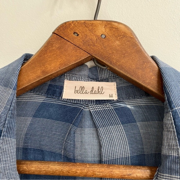 Bella Dahl blue plaid split back button front shirt distressed chambray medium - Picture 8 of 9